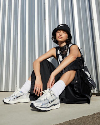 NIKE公式】ナイキ ズーム ボメロ 5 ウィメンズシューズ.オンライン